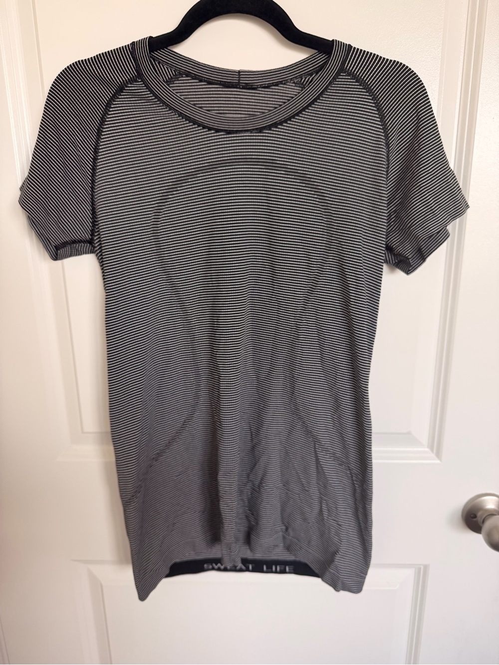 Lululemon Swiftly Tech Short Sleeve Crew 10